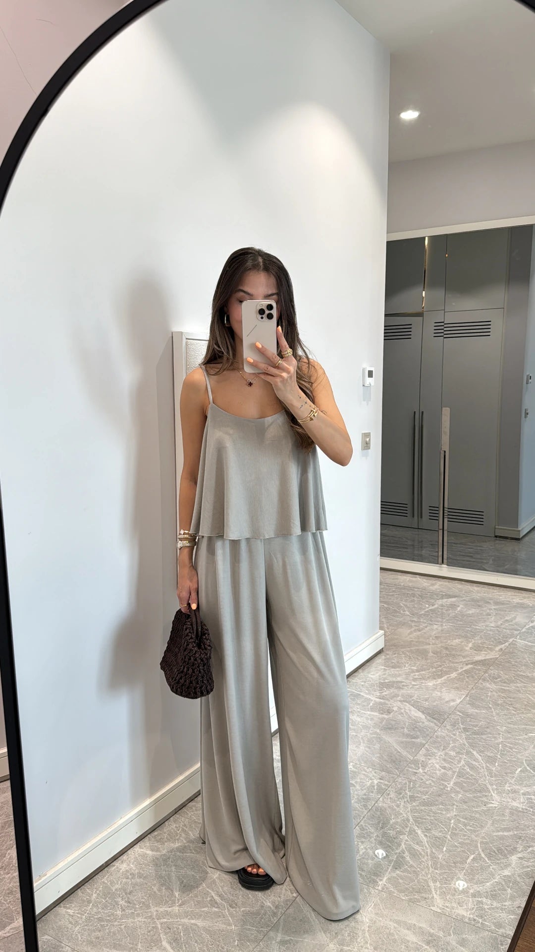 Conjunto Isa
