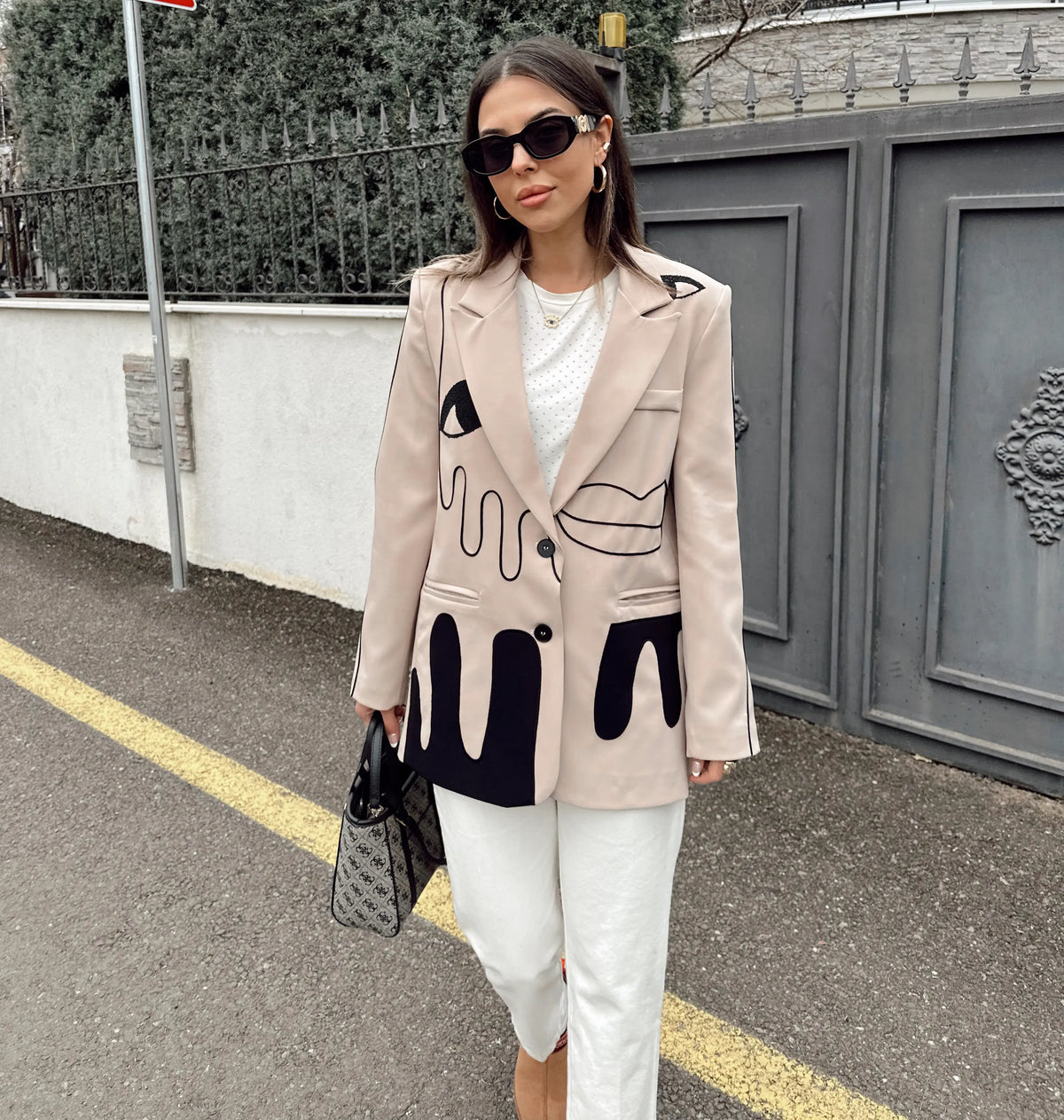 Blazer Luna - Nude com Estampa Abstrata