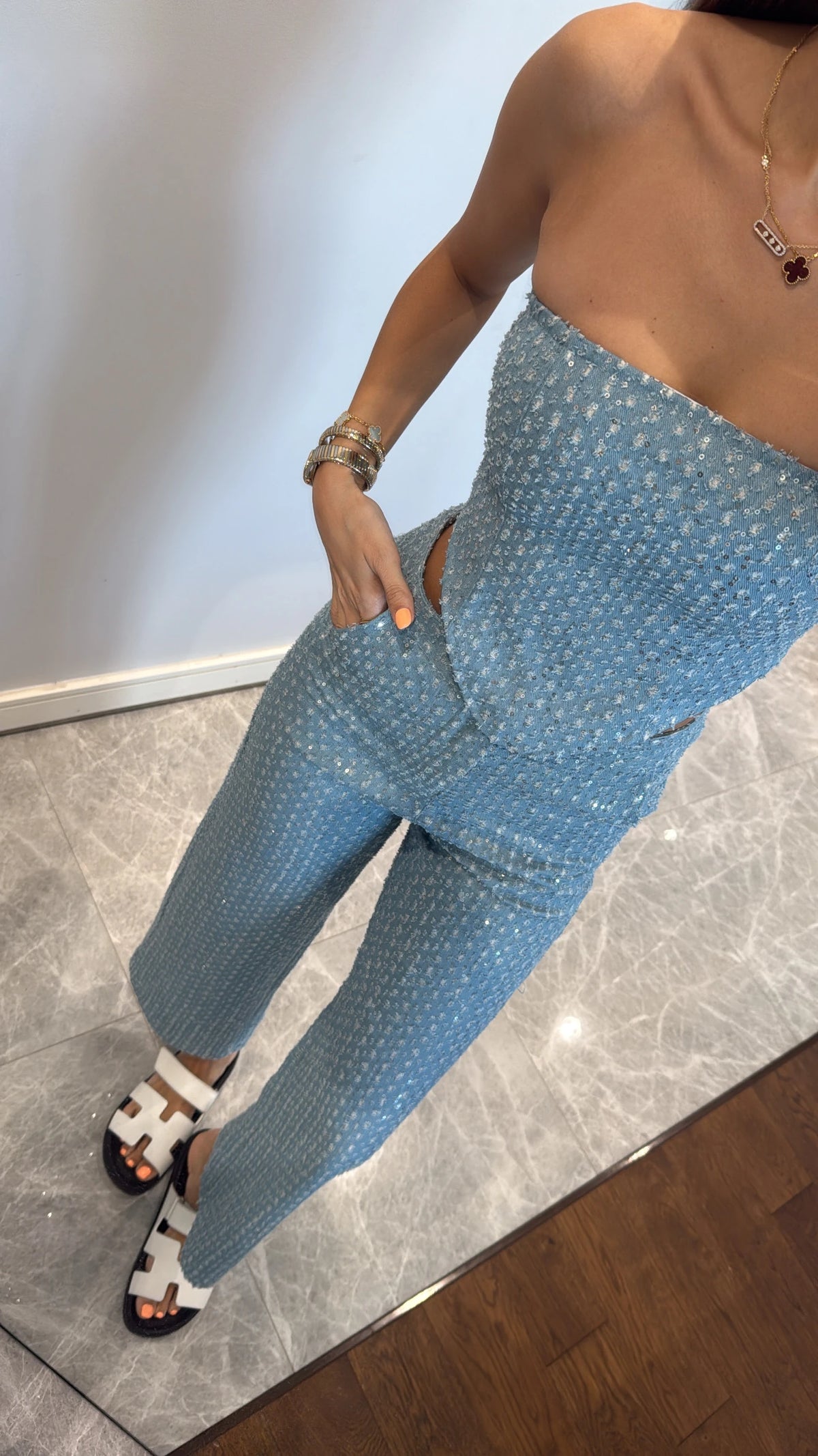 Conjunto Lia