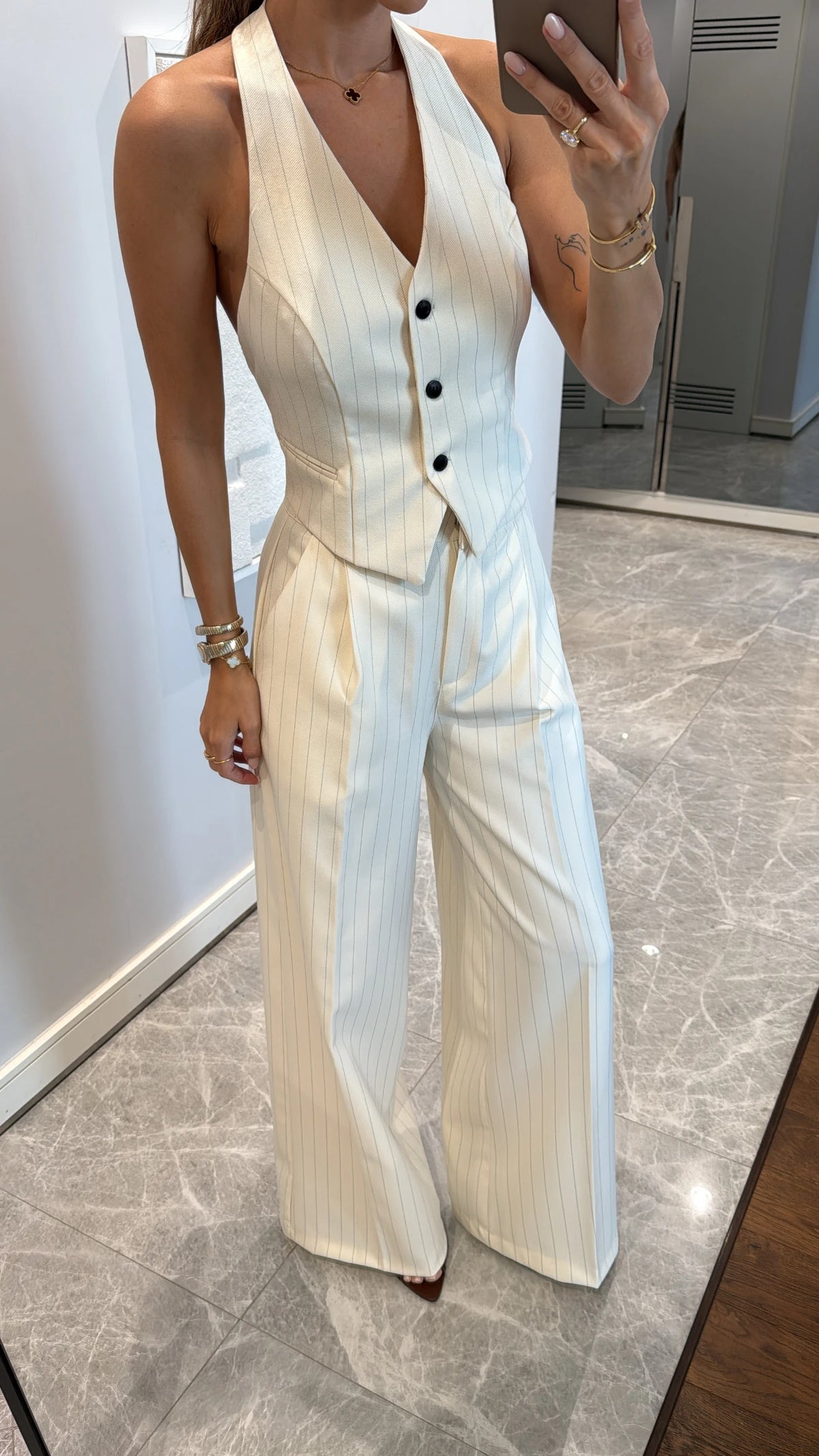 Conjunto Bela